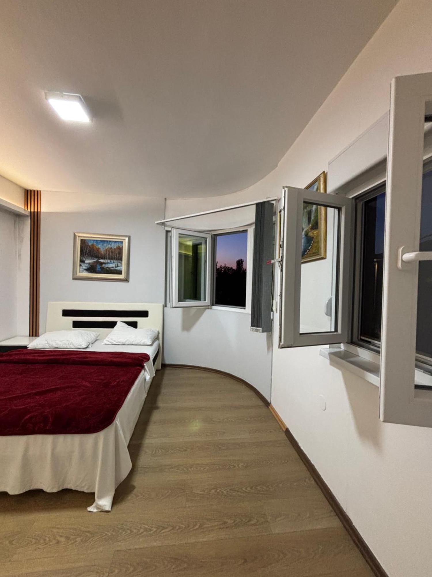 Guest House Milicevic Ljubuski Bagian luar foto